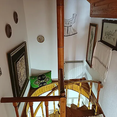 فيلة Woodman's *