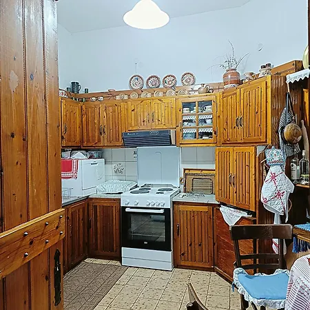 Woodman's فيلة *